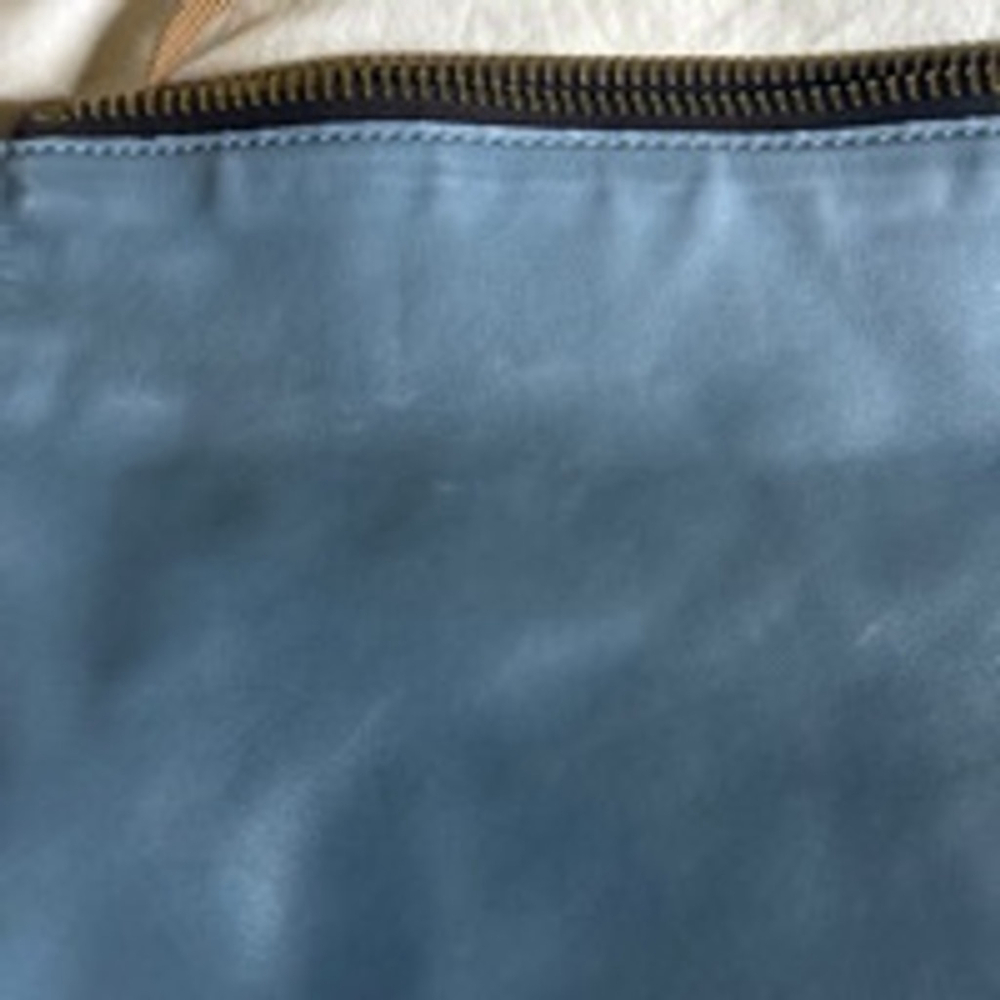 Women's Dooney & Bourke Blue Leather Crossbody Bag - Picture 8 of 12